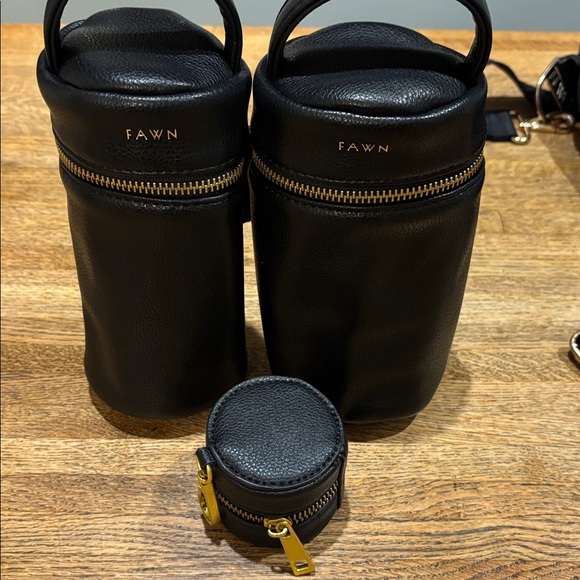 Fawn Design Black Diaper Bag Set with Accessories - Picture 11 of 16